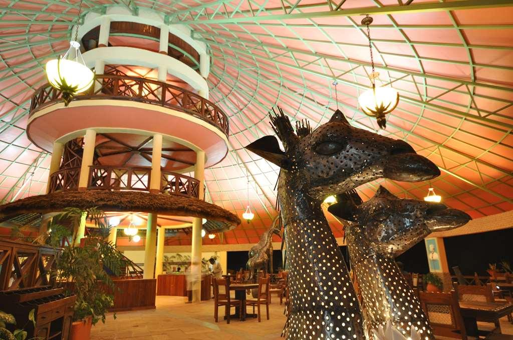 คีลีมา ซาฟารีแคมป์ Hotel Oloitokitok ร้านอาหาร รูปภาพ